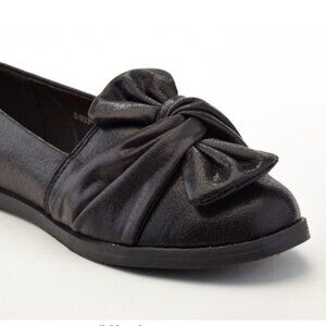 Godiva Metallic Black Flats 8 New In Box